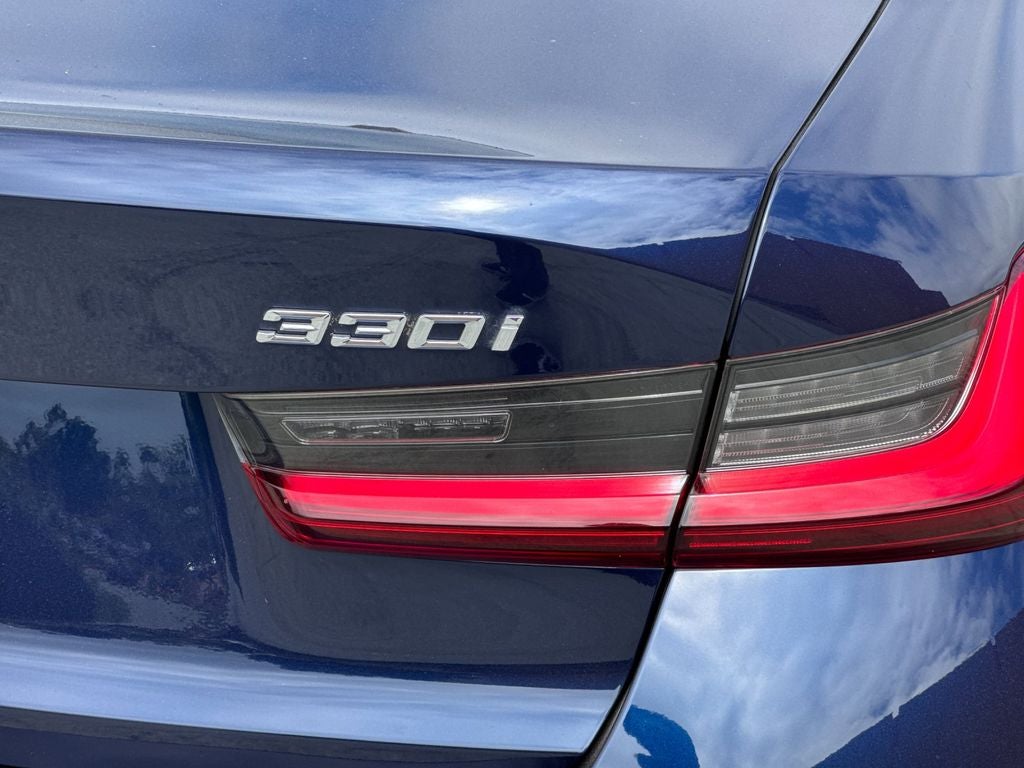 2023 BMW 3 Series 330i xDrive