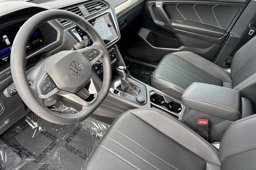 2023 Volkswagen Tiguan 2.0T SE