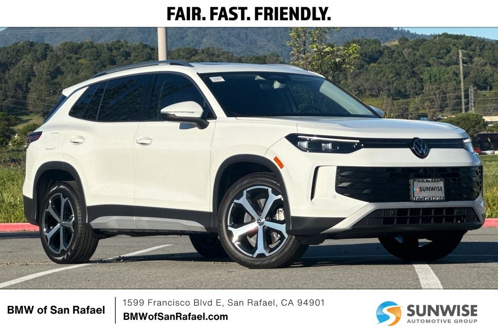 2025 Volkswagen Tiguan 2.0T SE