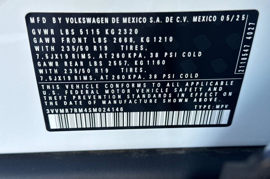 2025 Volkswagen Tiguan 2.0T SE