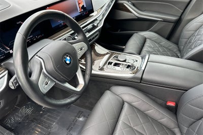 2023 BMW X7 xDrive40i