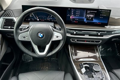 2023 BMW X7 xDrive40i