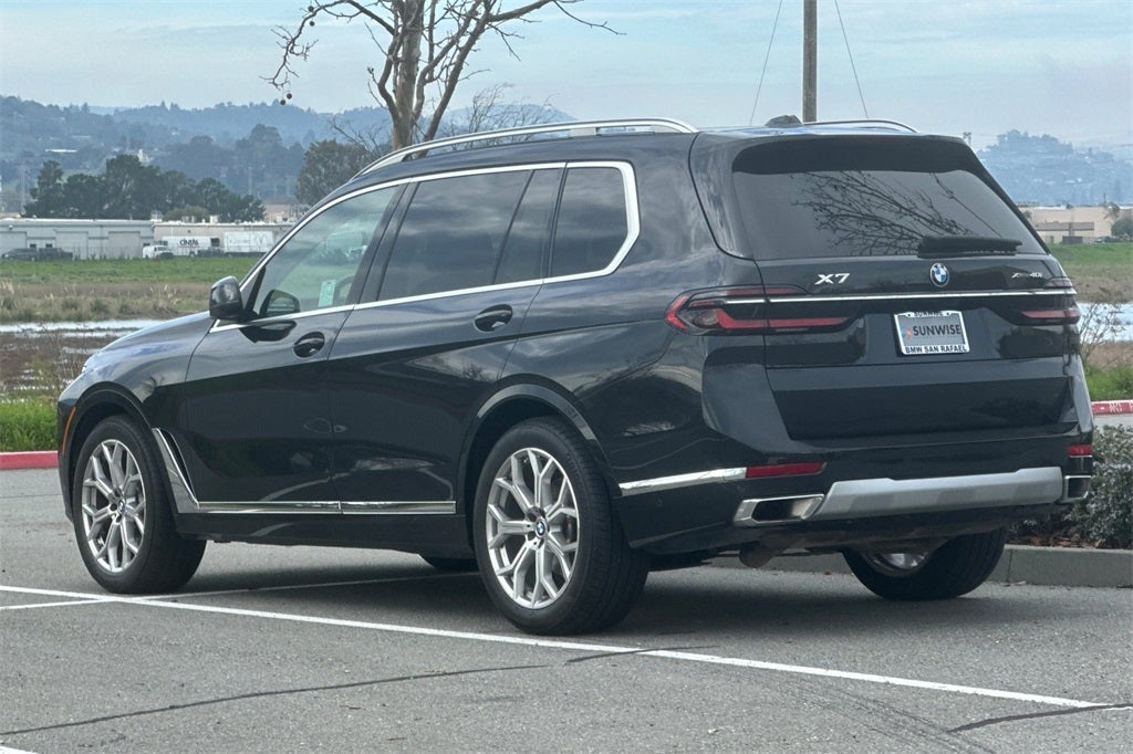 2023 BMW X7 xDrive40i