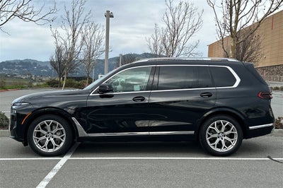 2023 BMW X7 xDrive40i