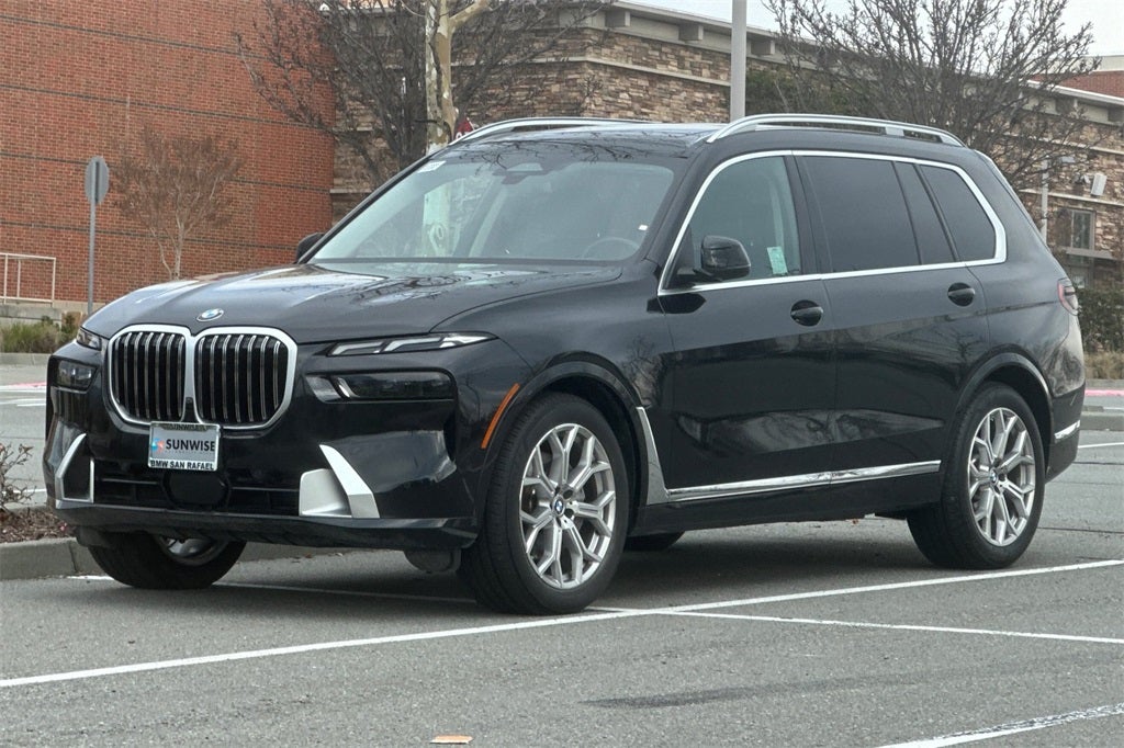2023 BMW X7 xDrive40i