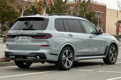 2026 BMW X7 xDrive40i
