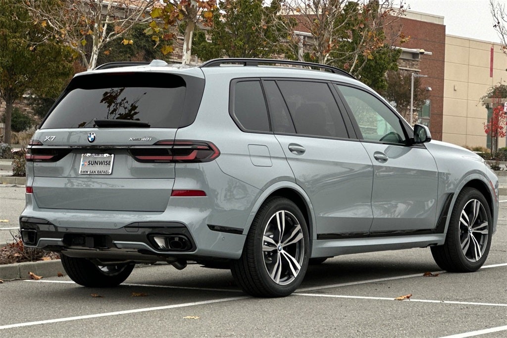 2026 BMW X7 xDrive40i