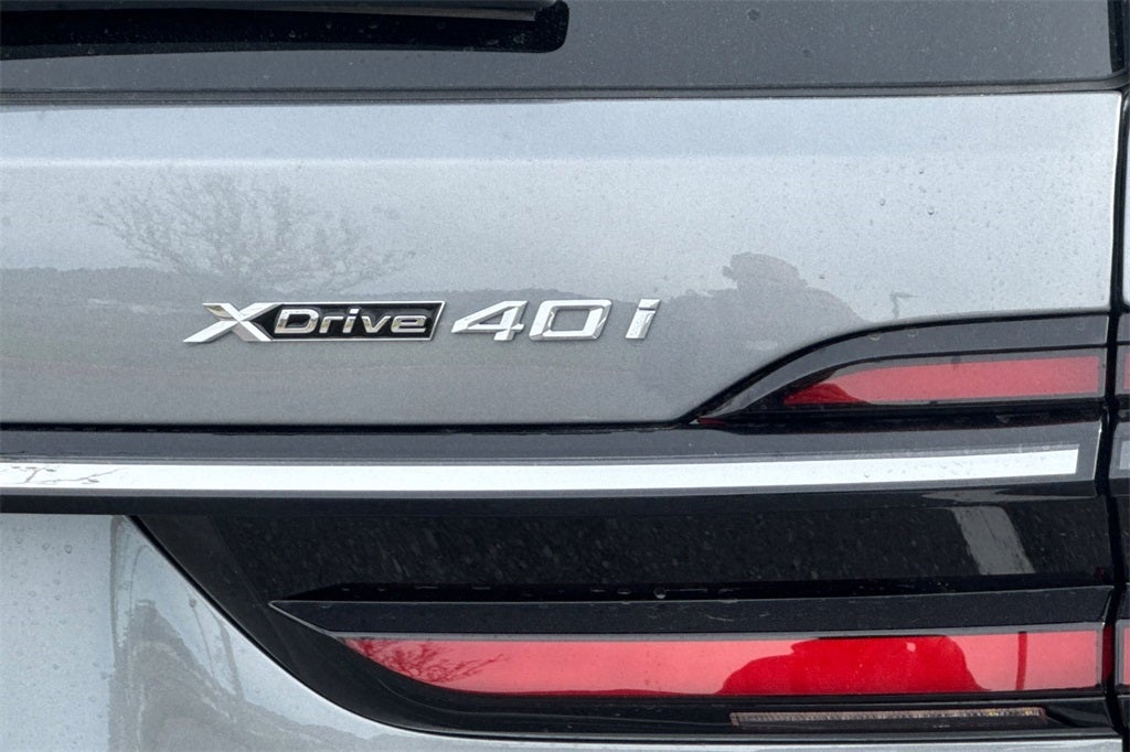 2026 BMW X7 xDrive40i