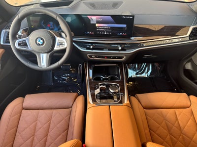 2027 BMW X7 xDrive40i