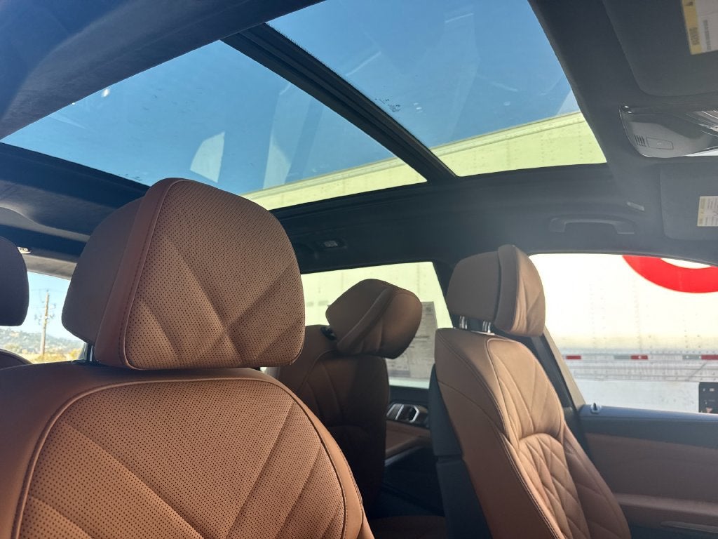 2027 BMW X7 xDrive40i
