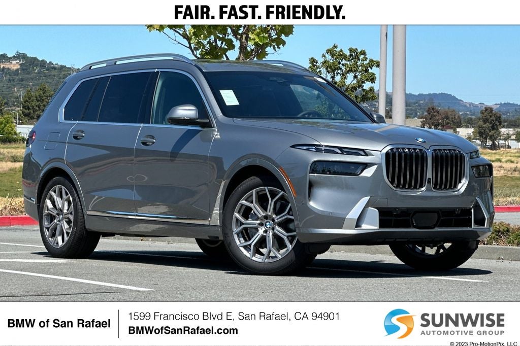 2025 BMW X7 xDrive40i