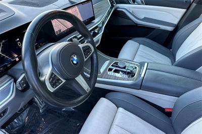 2023 BMW X7 xDrive40i