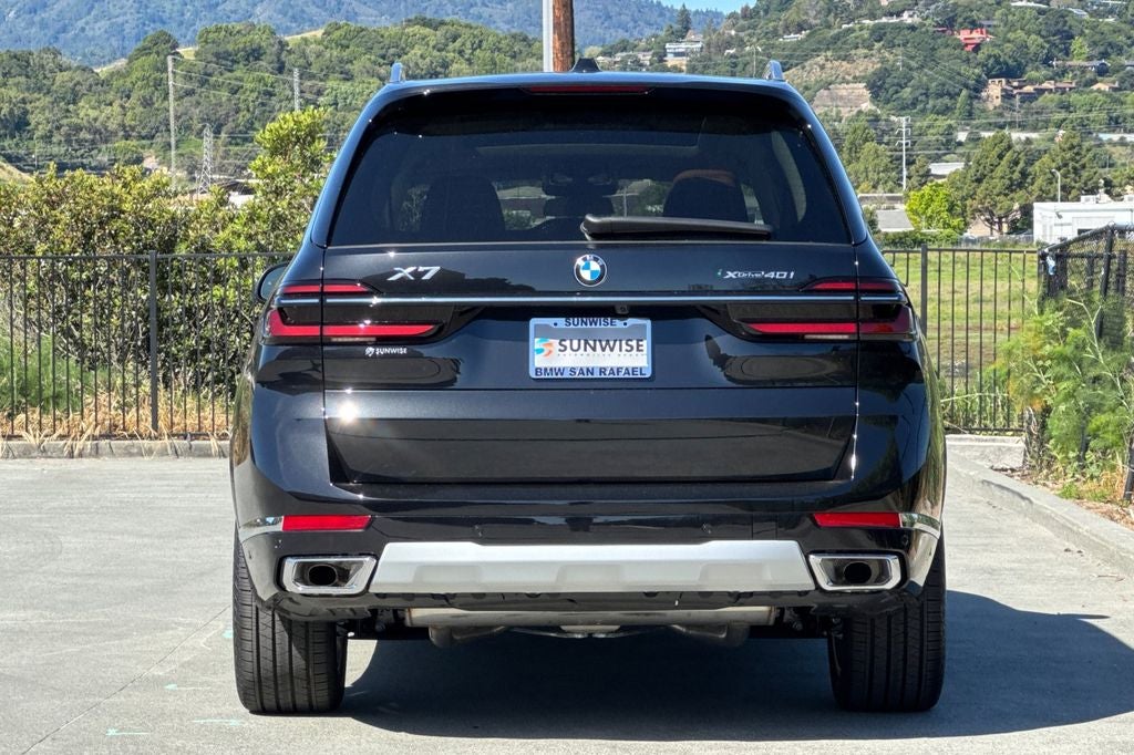 2026 BMW X7 xDrive40i