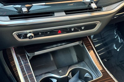 2027 BMW X7 xDrive40i