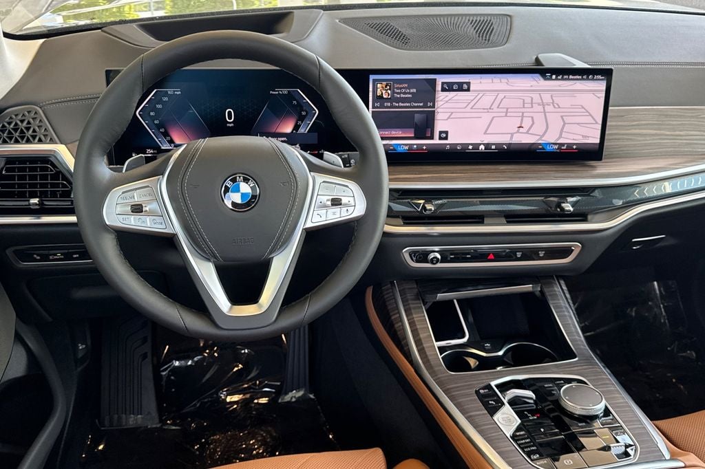2027 BMW X7 xDrive40i