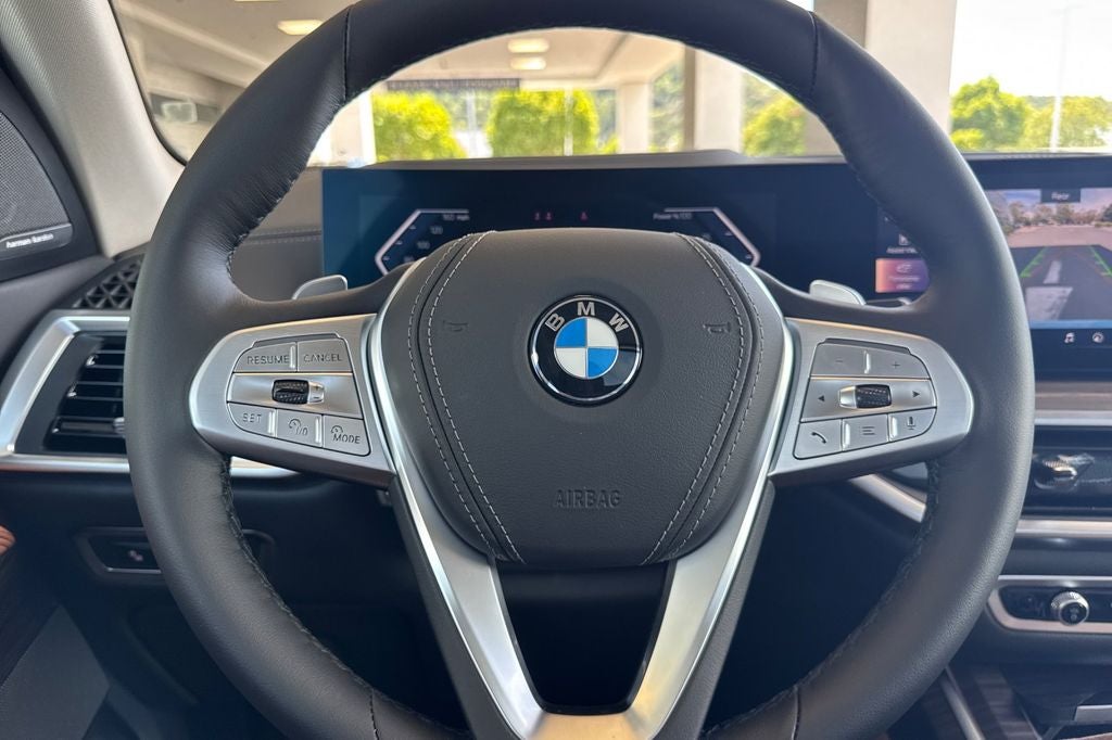 2027 BMW X7 xDrive40i