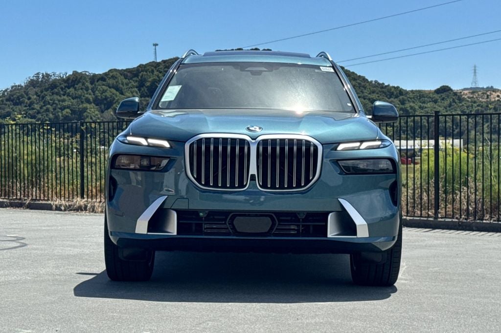 2027 BMW X7 xDrive40i