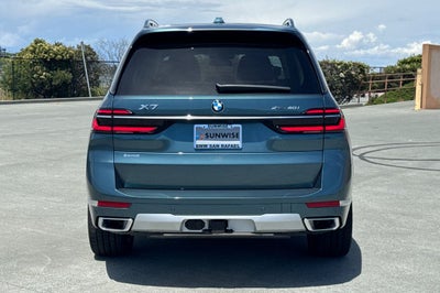 2027 BMW X7 xDrive40i