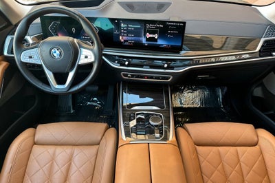 2023 BMW X7 xDrive40i