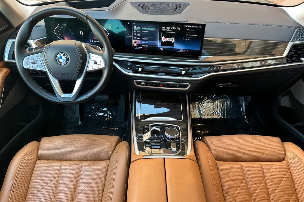 2023 BMW X7 xDrive40i