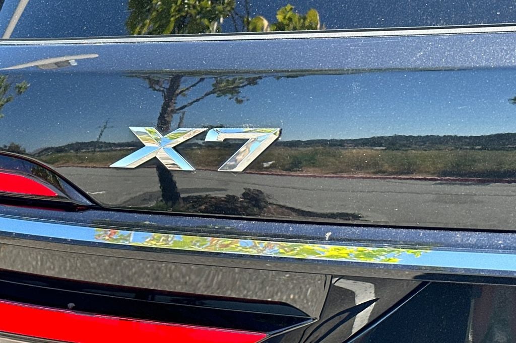 2023 BMW X7 xDrive40i