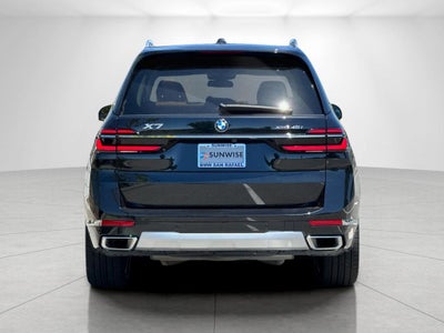 2023 BMW X7 xDrive40i