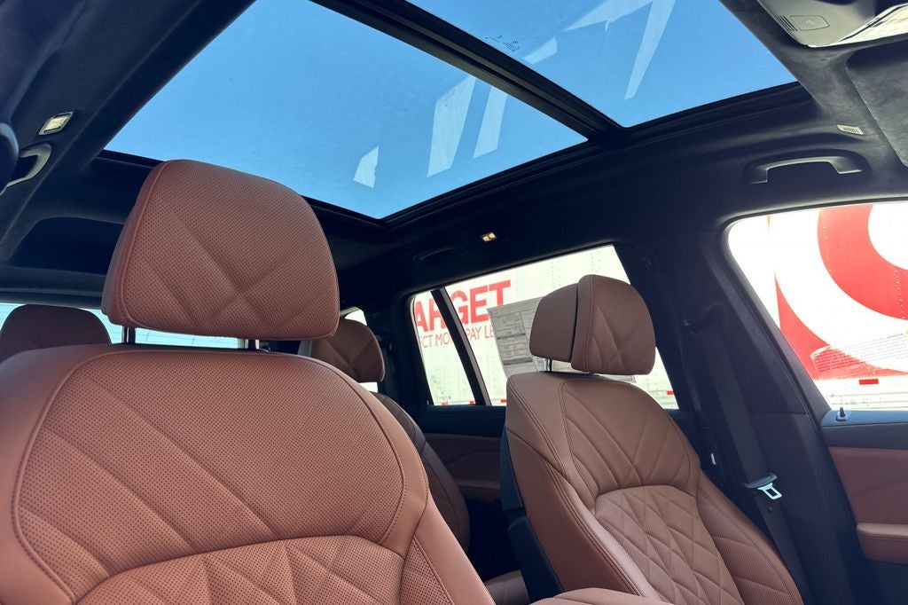 2027 BMW X7 xDrive40i