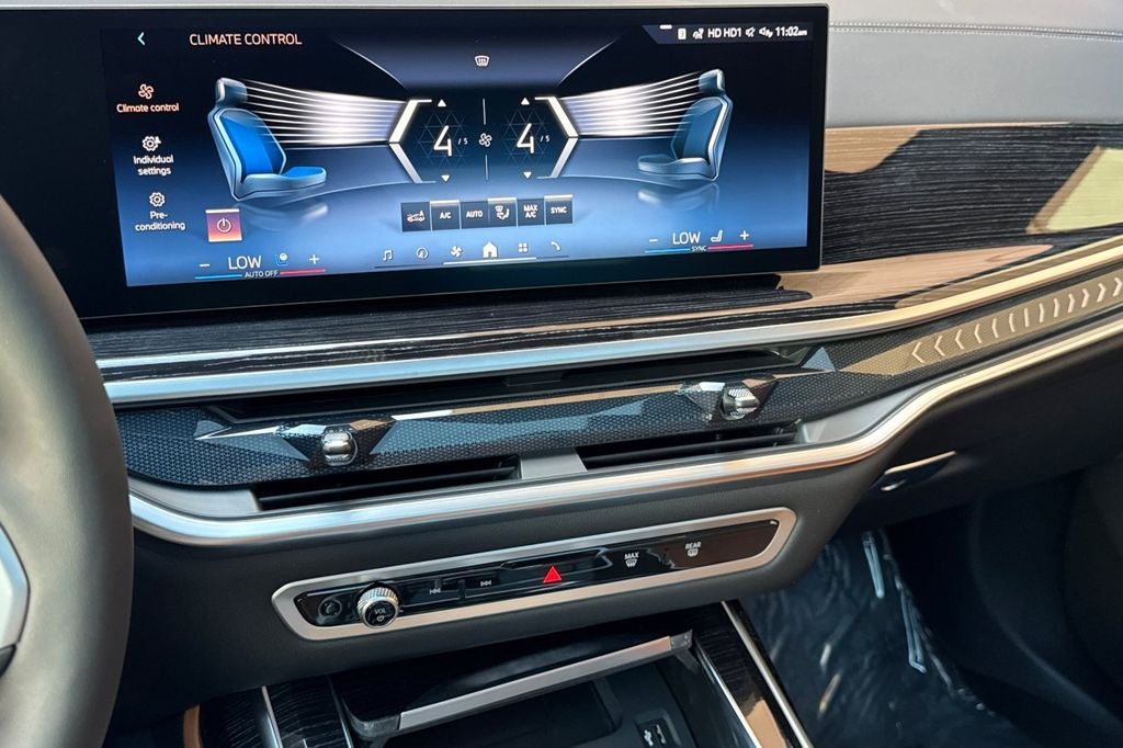 2027 BMW X7 xDrive40i