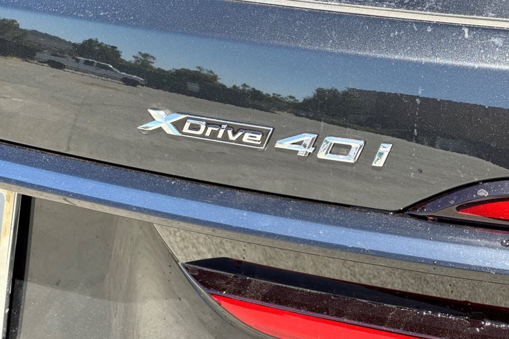 2027 BMW X7 xDrive40i