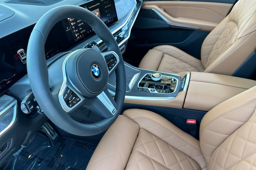 2027 BMW X7 xDrive40i