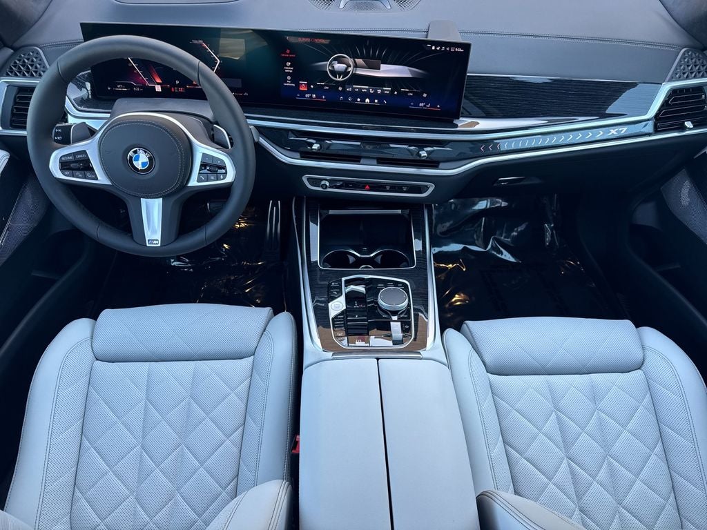 2027 BMW X7 xDrive40i
