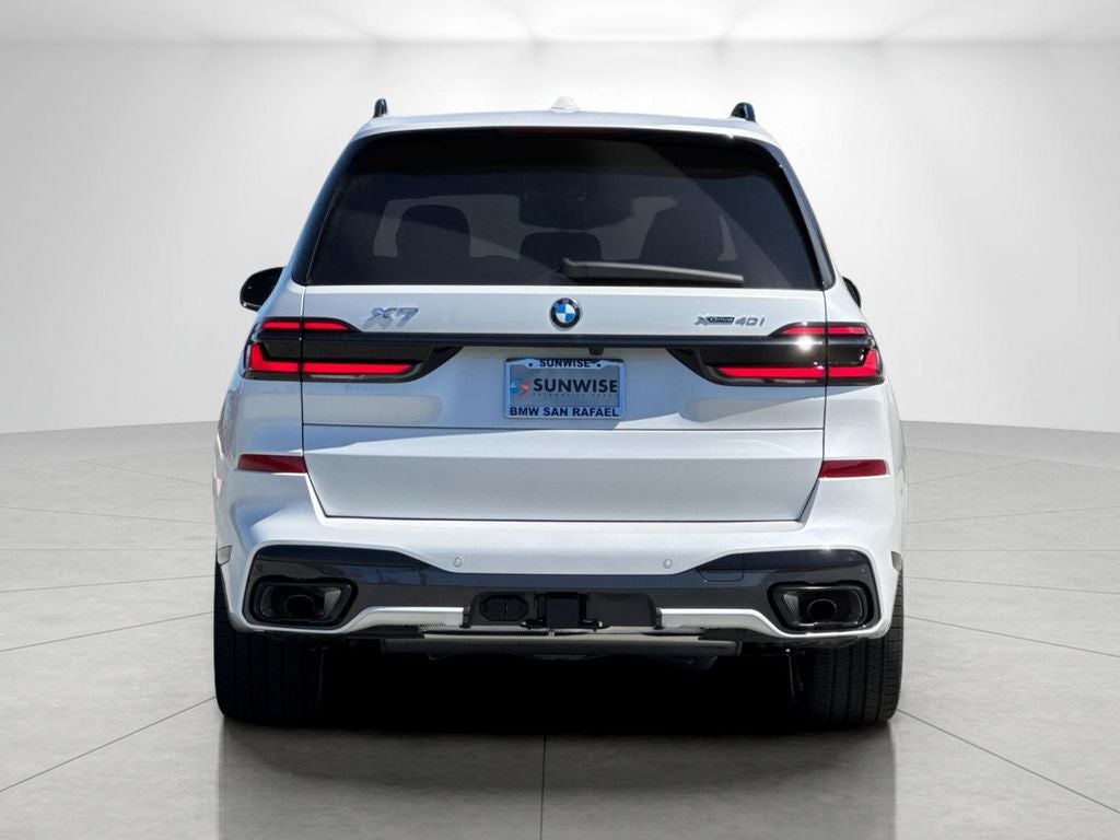 2027 BMW X7 xDrive40i