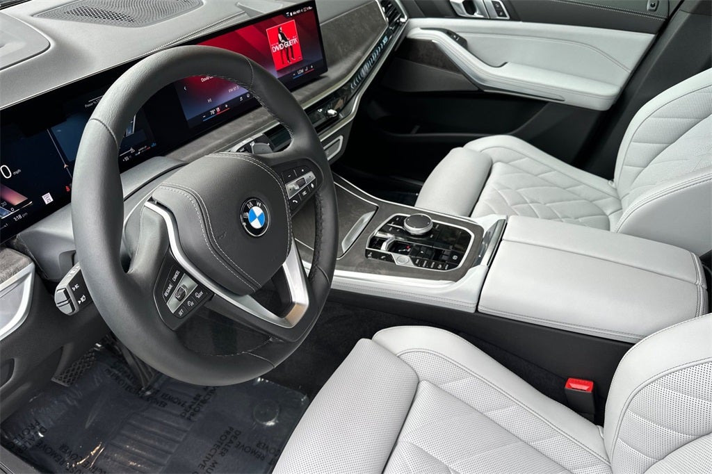2025 BMW X5 xDrive40i
