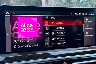 2025 BMW X4 xDrive30i