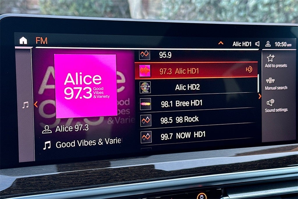 2025 BMW X4 xDrive30i