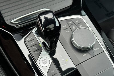 2025 BMW X4 xDrive30i