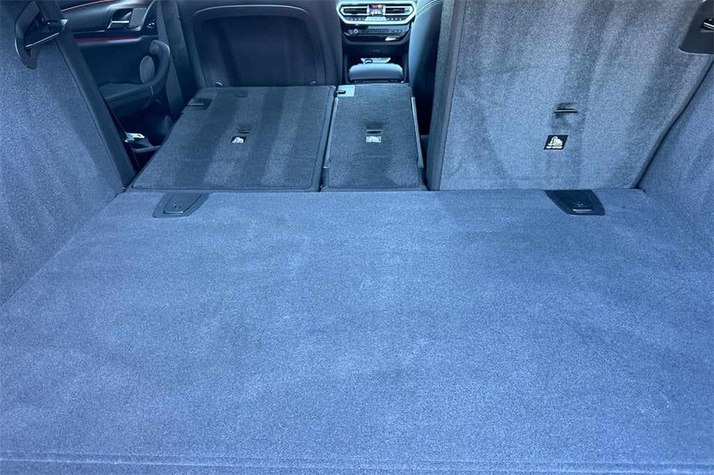 2025 BMW X4 xDrive30i