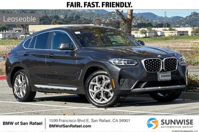 2025 BMW X4 xDrive30i