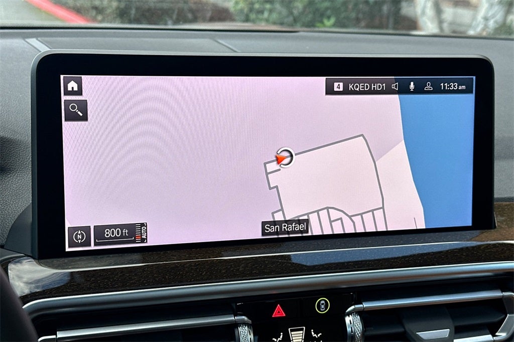 2025 BMW X4 xDrive30i