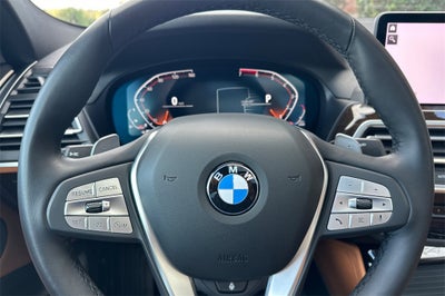 2025 BMW X4 xDrive30i