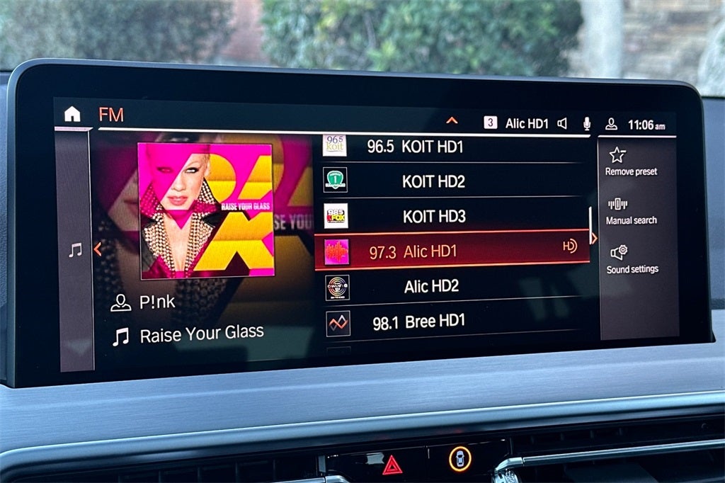 2025 BMW X4 xDrive30i