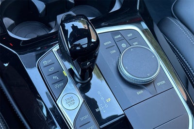 2025 BMW X4 xDrive30i