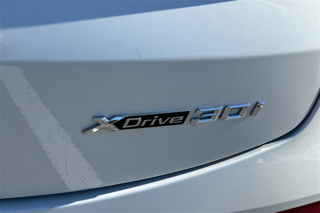 2025 BMW X4 xDrive30i