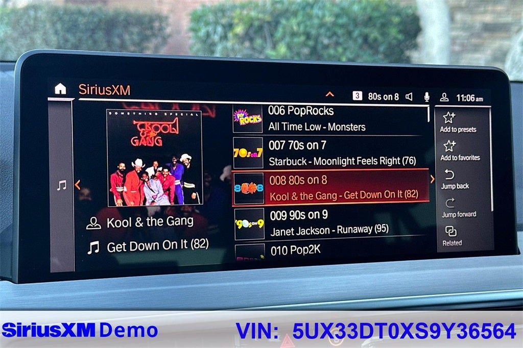 2025 BMW X4 xDrive30i