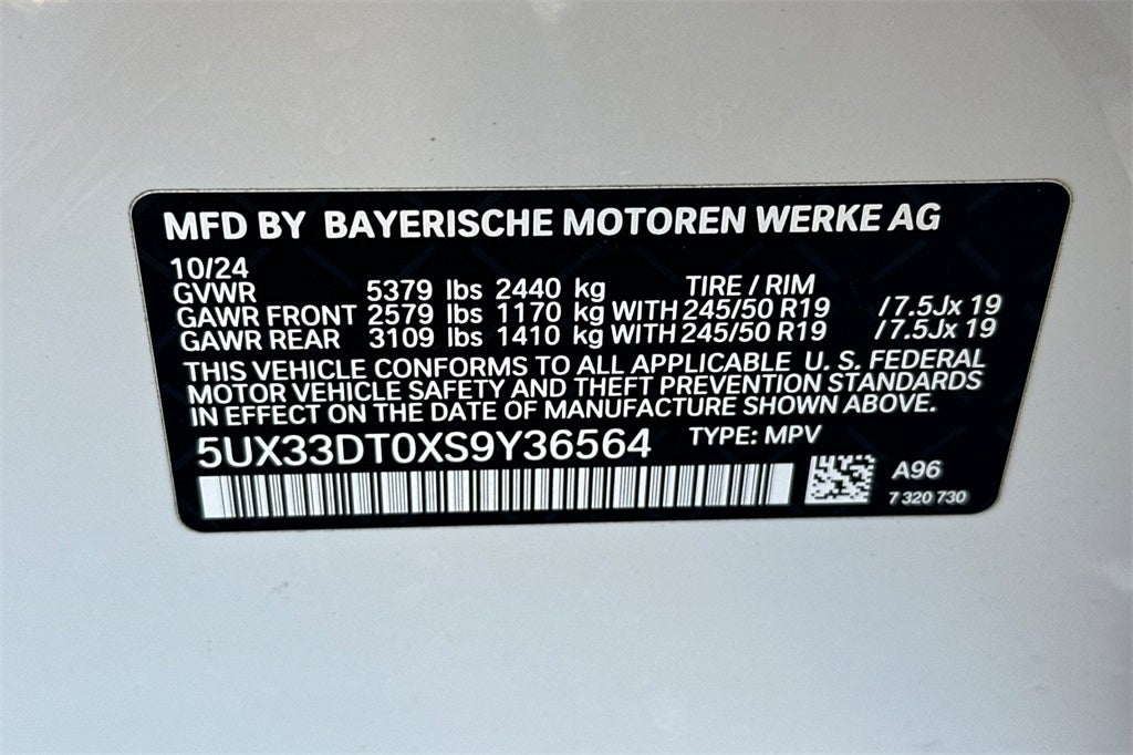 2025 BMW X4 xDrive30i