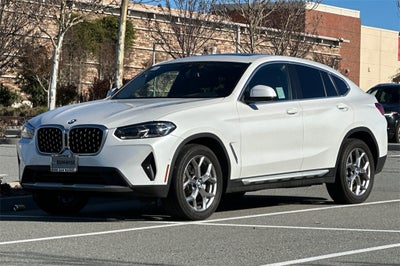 2025 BMW X4 xDrive30i
