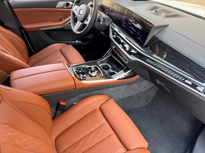 2027 BMW X7 M60i