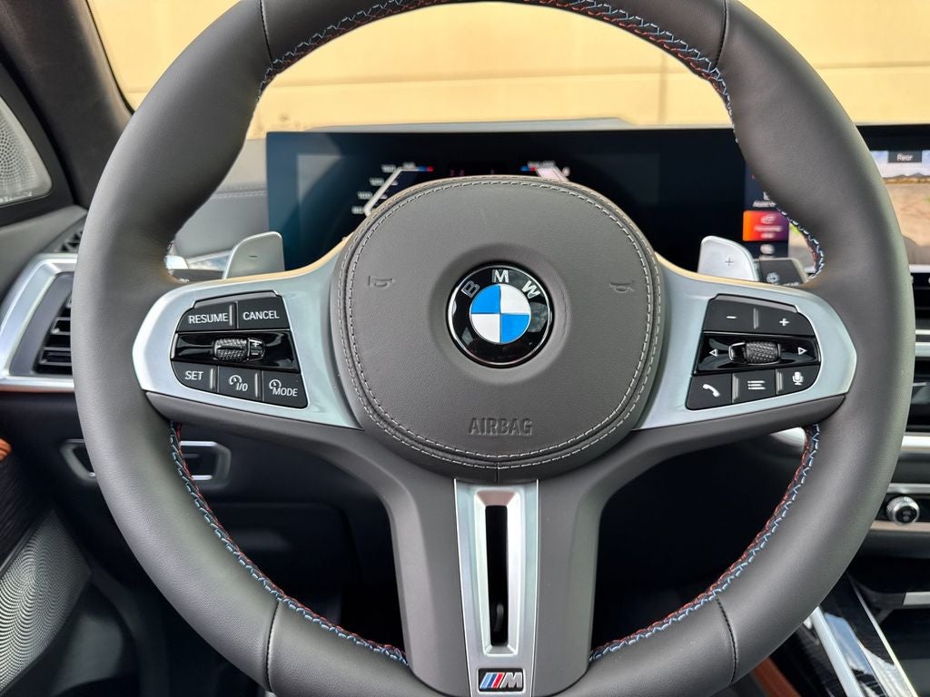 2027 BMW X7 M60i