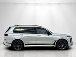 2027 BMW X7 M60i