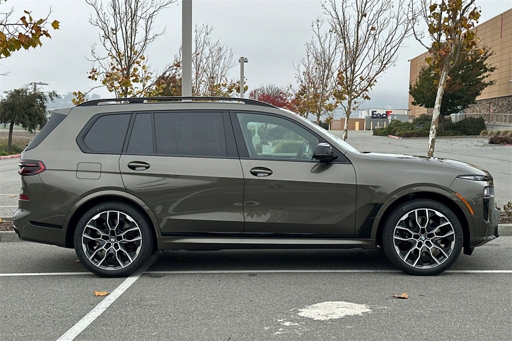 2026 BMW X7 M60i